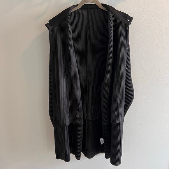 Homme Plisse Issey Miyake Black Pleated Snap Front Jacket Size 3 - Picture 6 of 11